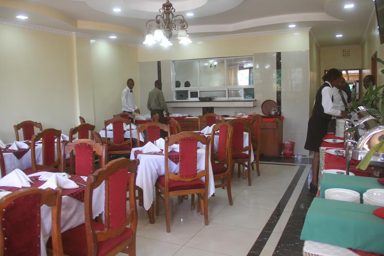 Bomen Hotel Isiolo Dış mekan fotoğraf