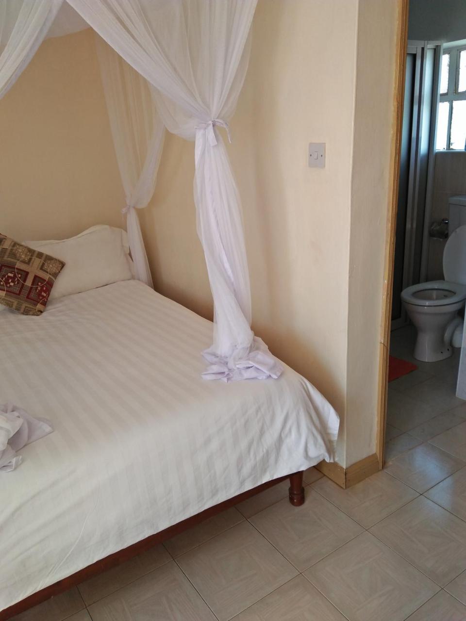 Bomen Hotel Isiolo Dış mekan fotoğraf