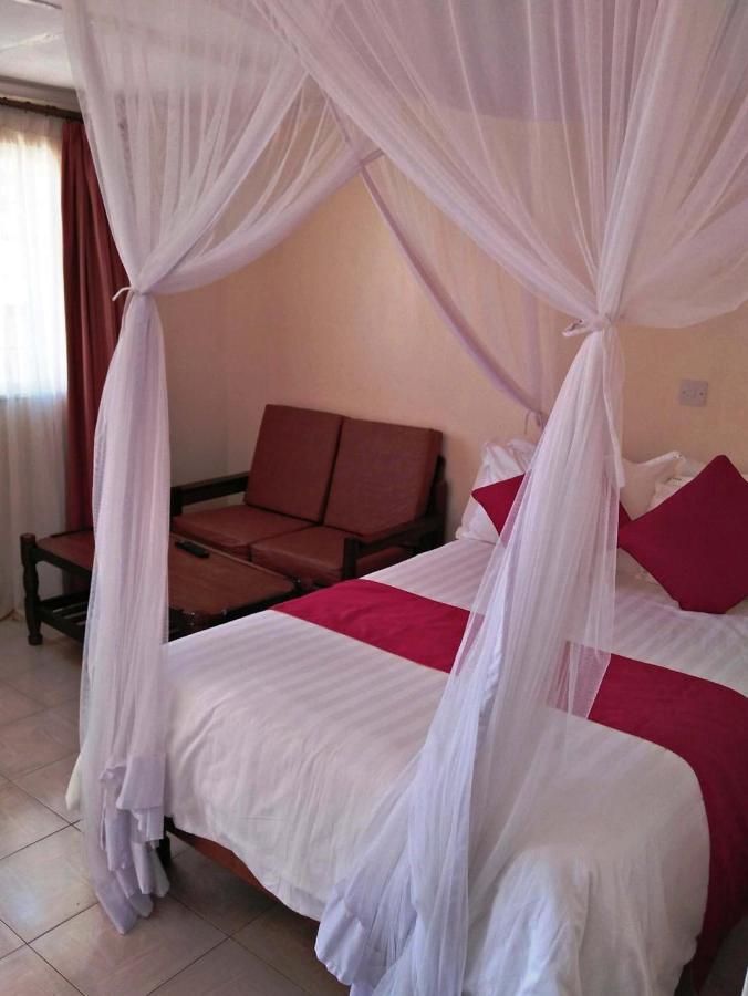 Bomen Hotel Isiolo Dış mekan fotoğraf