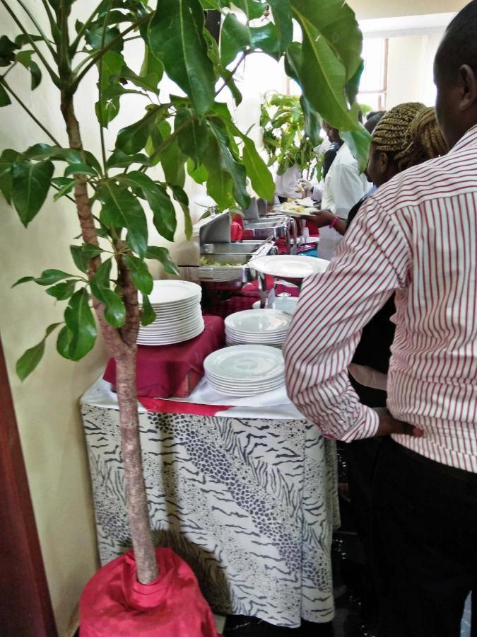Bomen Hotel Isiolo Dış mekan fotoğraf